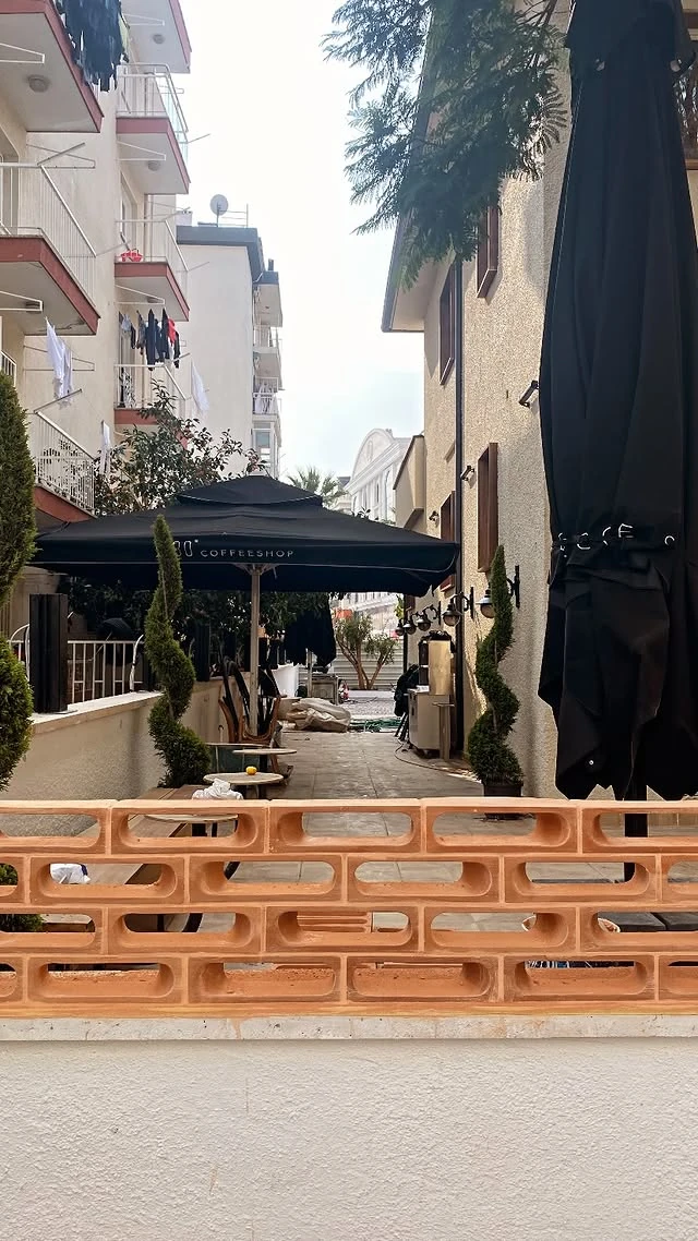 Bostanlı - 1080 Coffe Shop kapak görseli